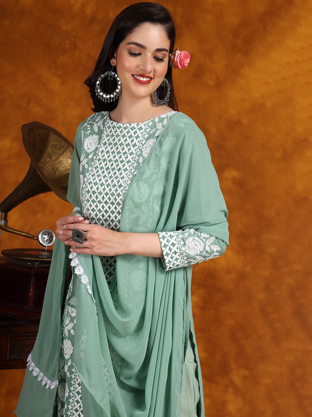 

HERE&NOW Floral Chikankari Embroidered Regular Kurta With Trousers & Dupatta, Sea green