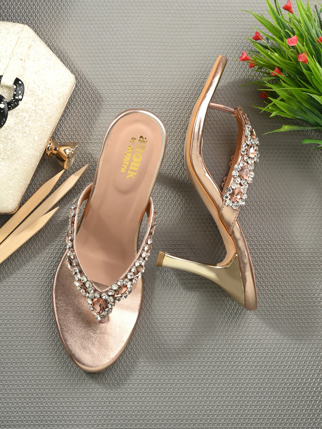 

Anouk Gold-Toned Ethnic Embellished Stiletto Heels