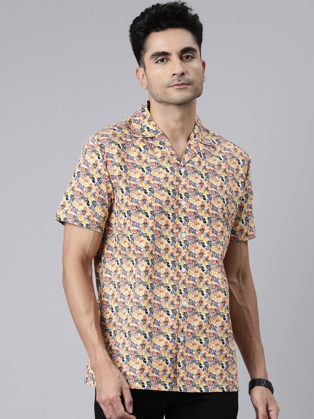 

Joven Slim Fit Abstract Printed Cuban Collar Cotton Casual Shirt, Beige