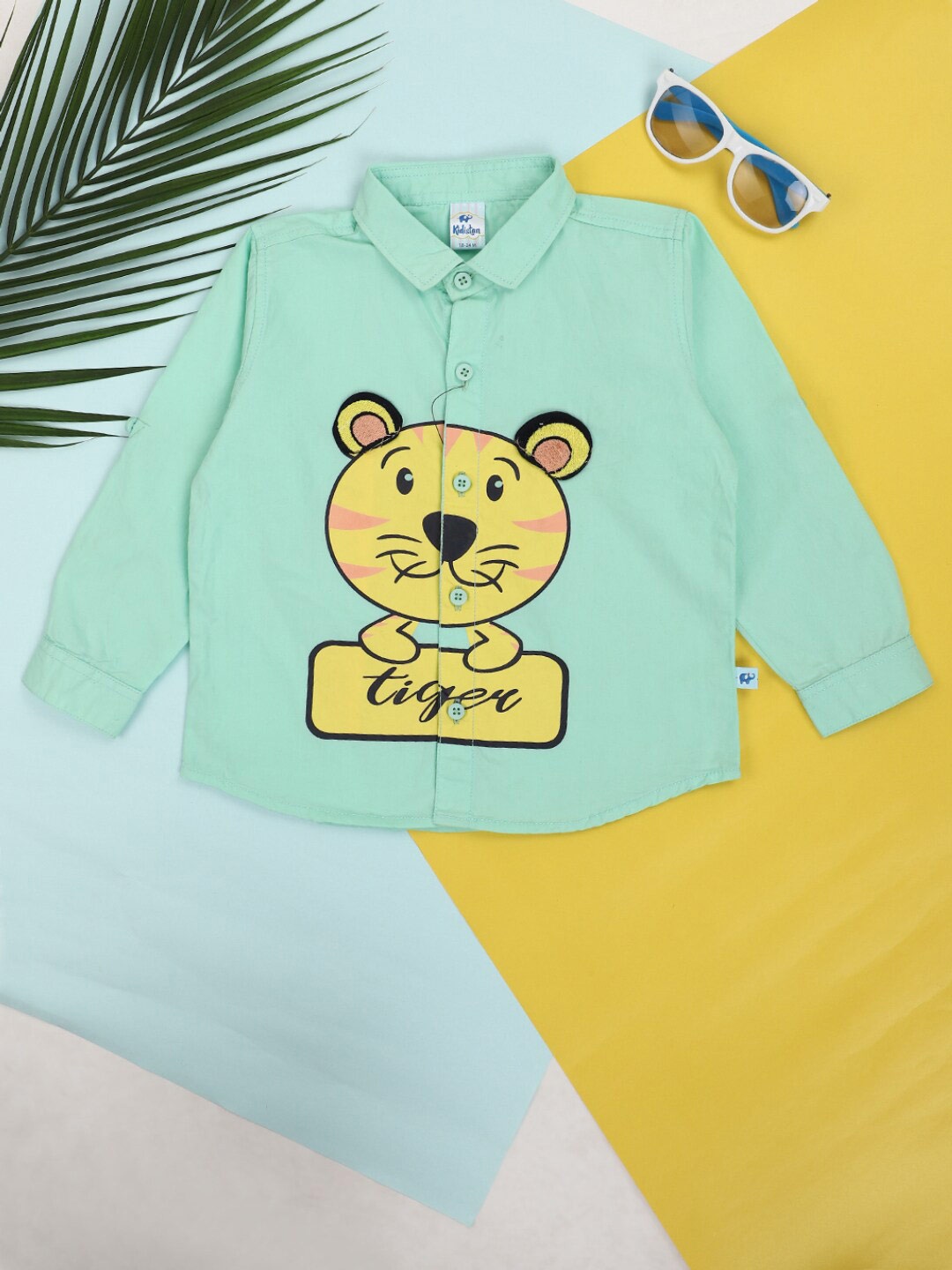 

V-Mart Infants Green Opaque Printed Casual Shirt
