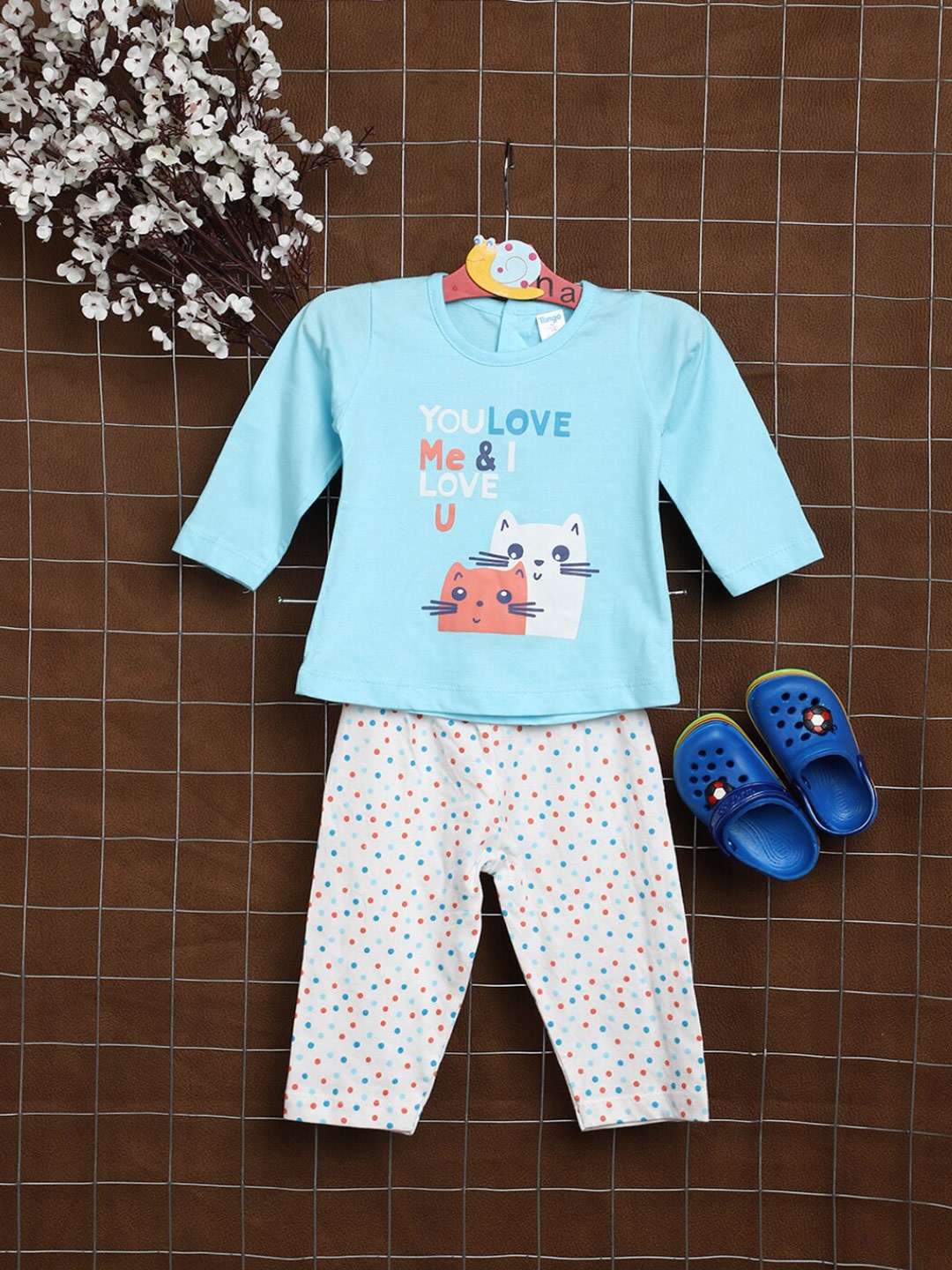 

V-Mart Unisex Kids Graphic Printed Round Neck Pure Cotton Top with Trousers, Blue