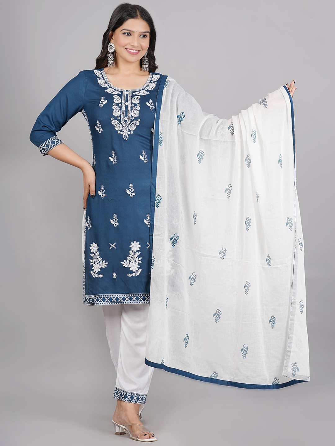 

AARYAHI Floral Embroidered Regular Kurta with Trousers & With Dupatta, Blue