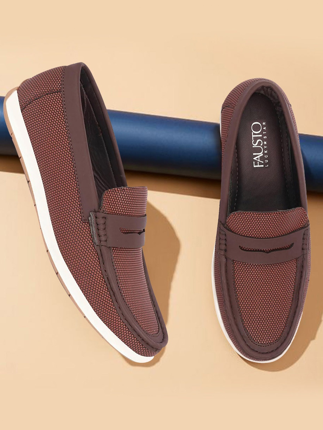

FAUSTO Men Textured Lightweight Penny Loafers, Brown