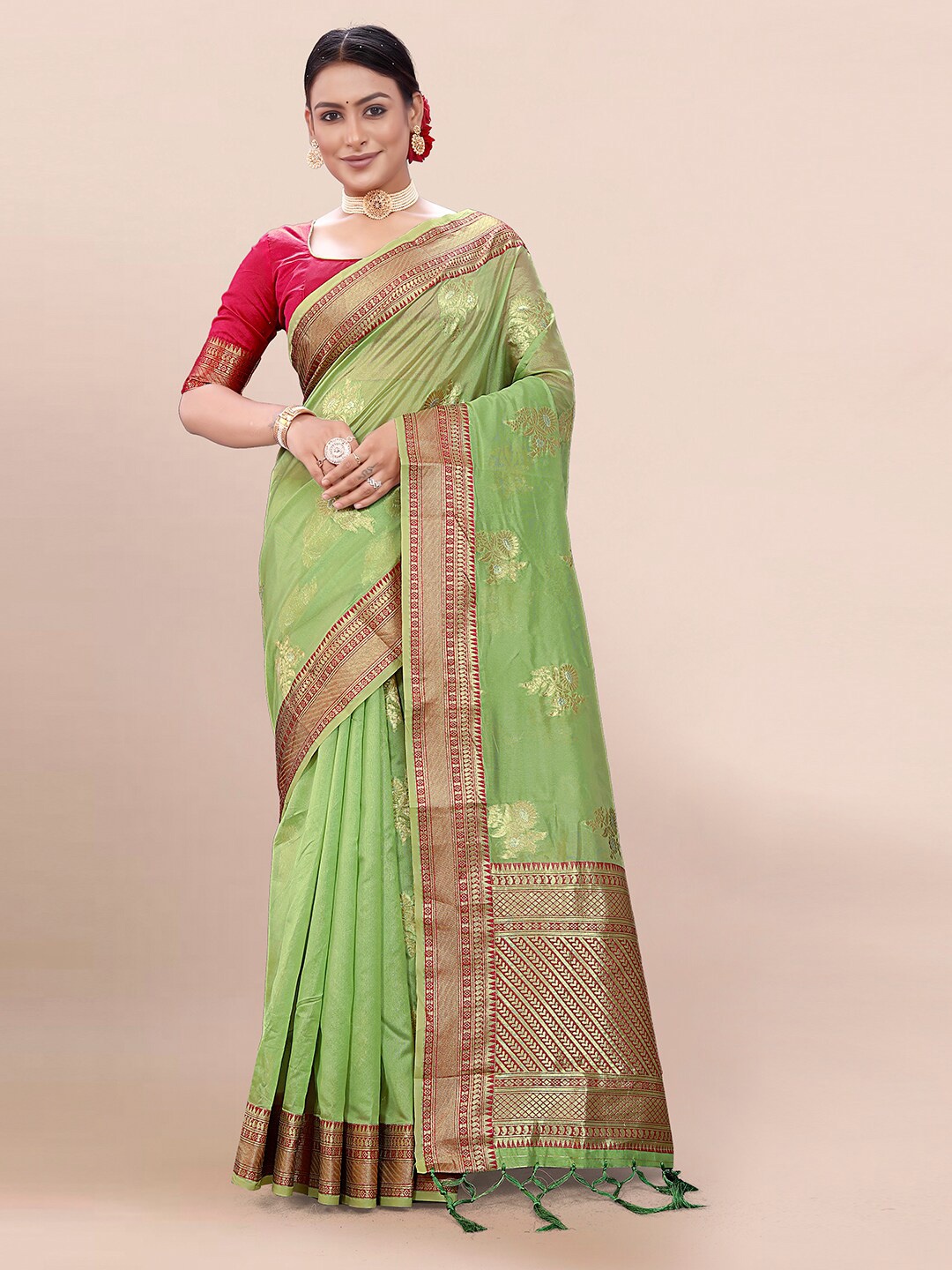 

Pisara Woven Design Zari Organza Saree, Green