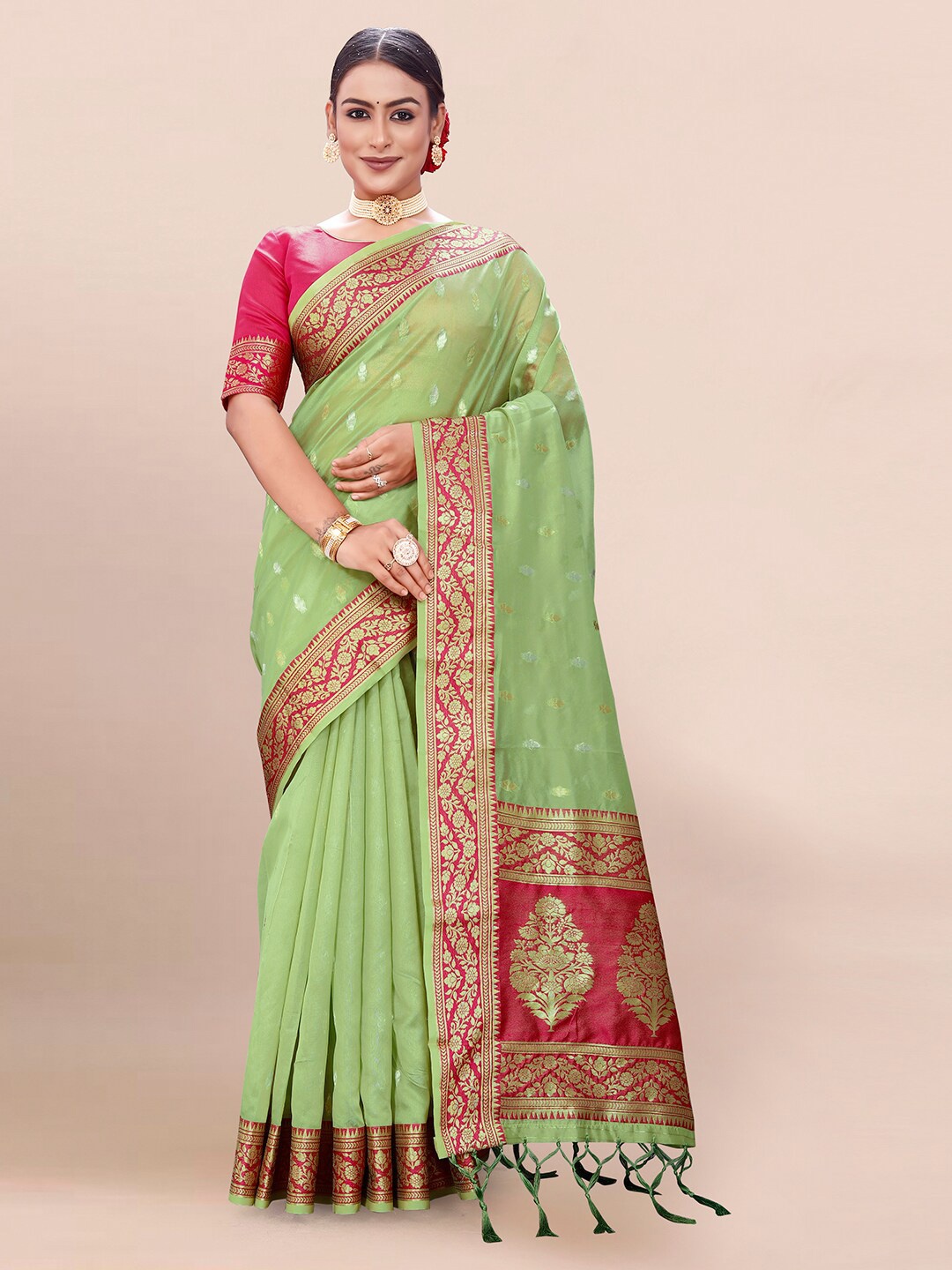 

Pisara Ethnic Motifs Woven Design Zari Organza Saree, Green