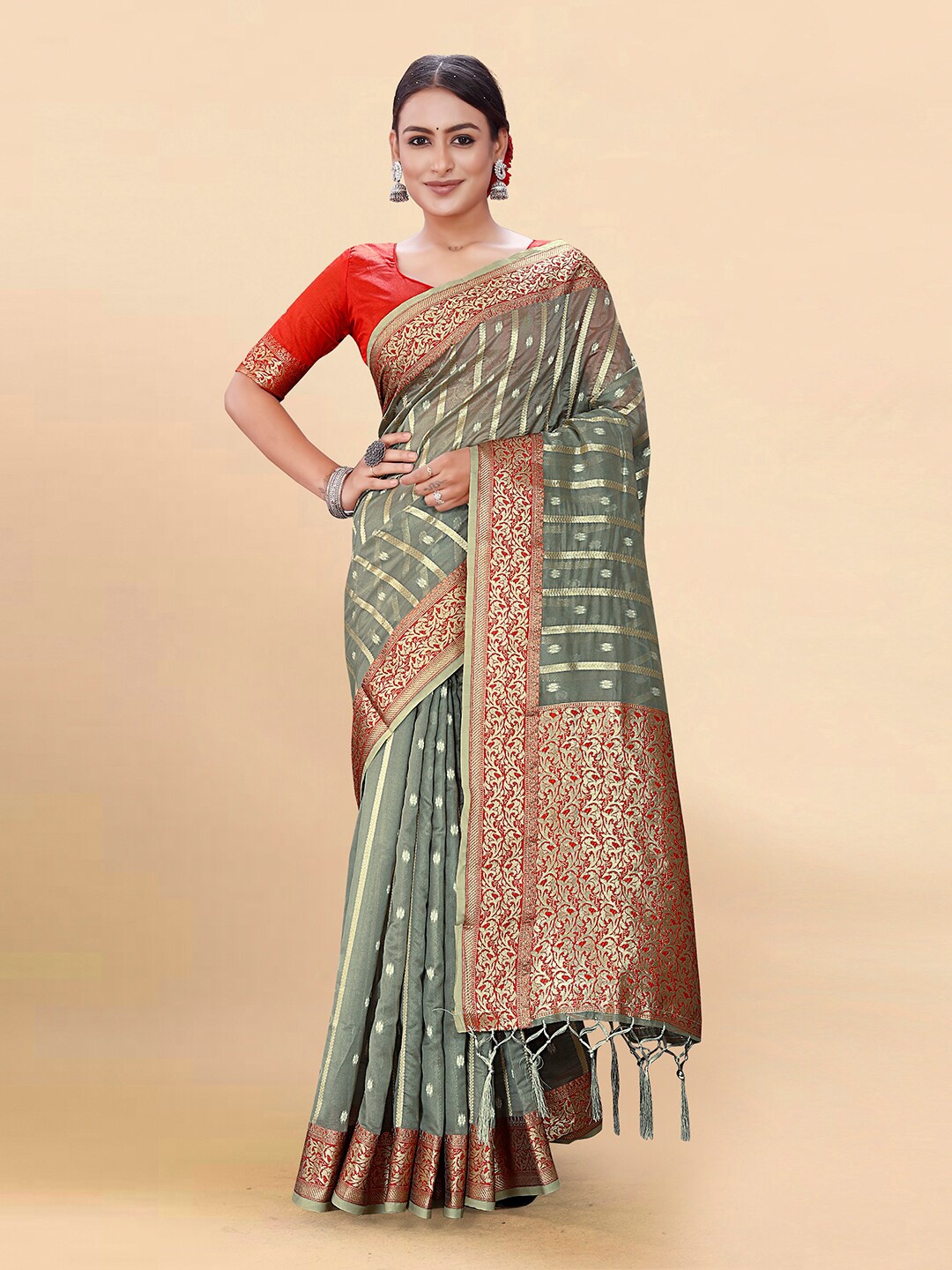 

Pisara Ethnic Motifs Woven Design Zari Organza Saree, Grey