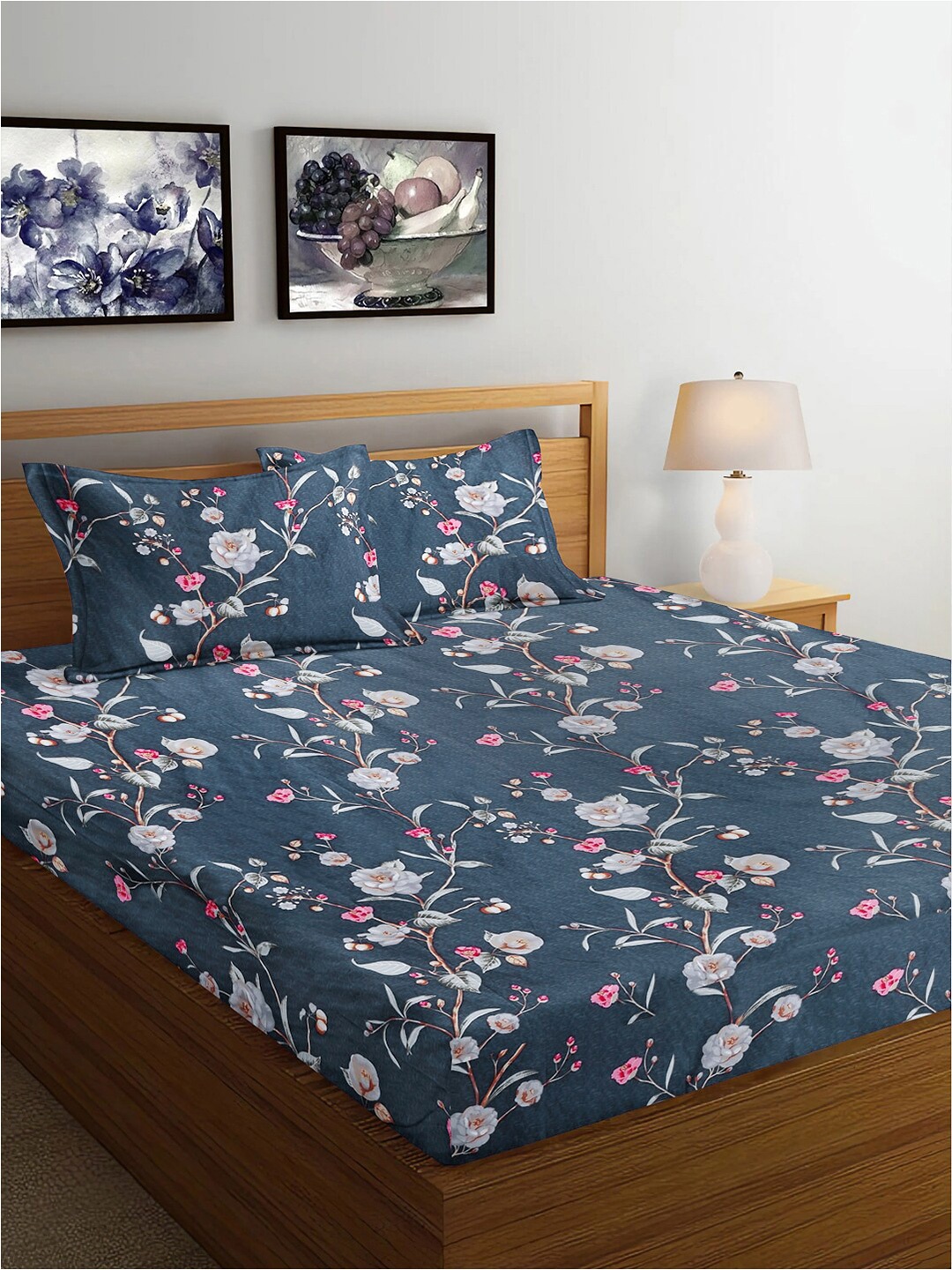 

FABINALIV Blue & Pink Floral Print 300 TC Super King Size Bedsheet with 2 Pillow Covers