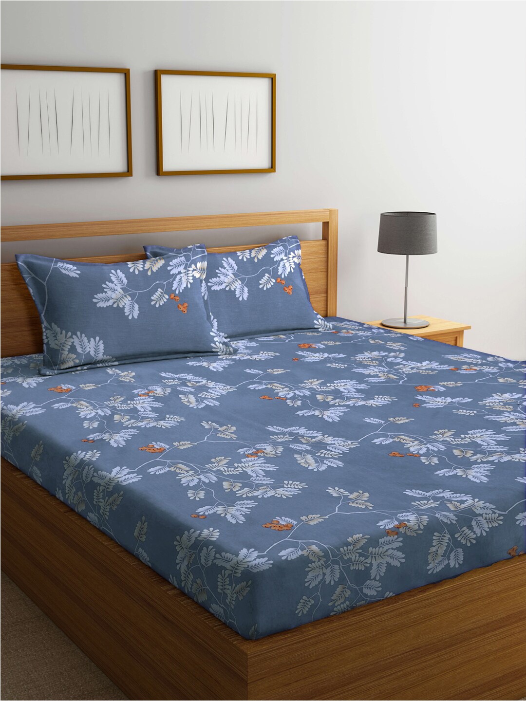 

FABINALIV Blue & White Floral 300 TC Super King Bedsheet With 2 Pillow Covers