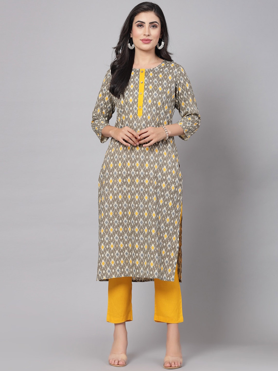 

kipek Geometric Printed Kurta With Trousers, Yellow