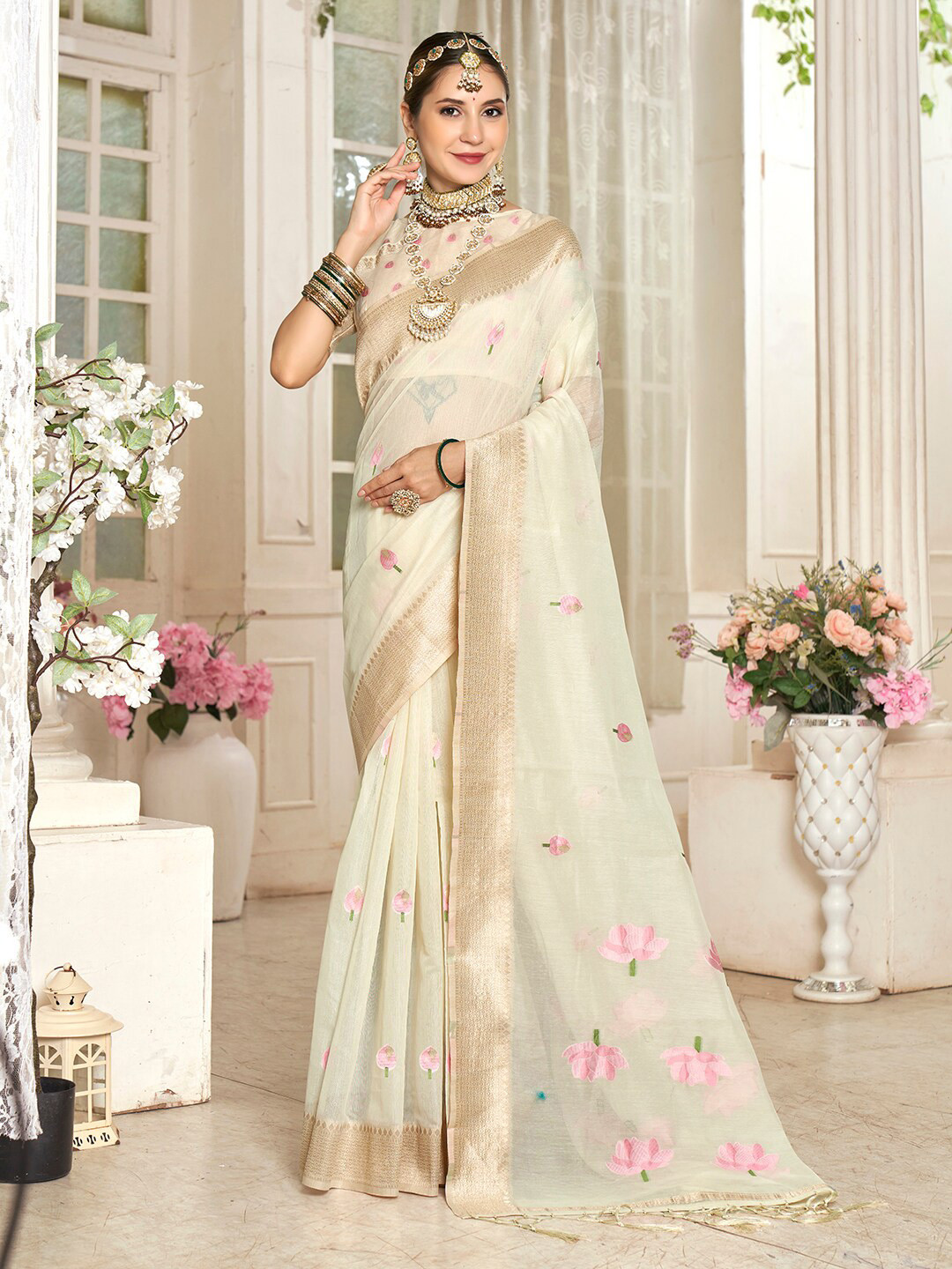 

Anouk Cream-Coloured Floral Woven Design Zari Detailed Saree