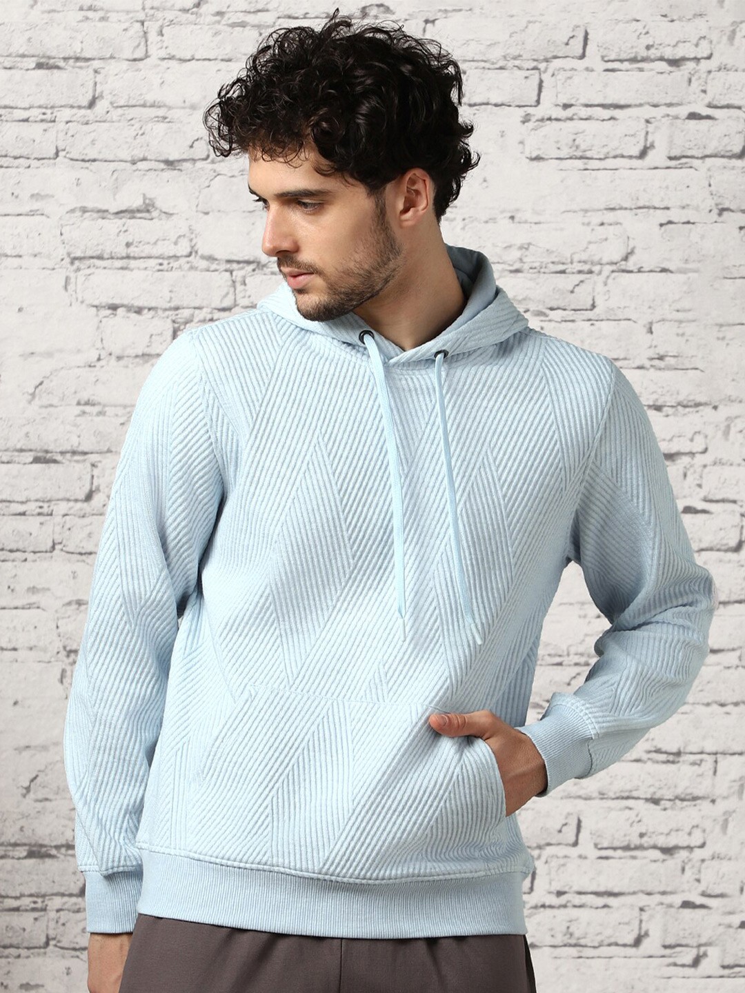 

NOBERO Self Design Hooded Pullover Sweatshirt, Blue