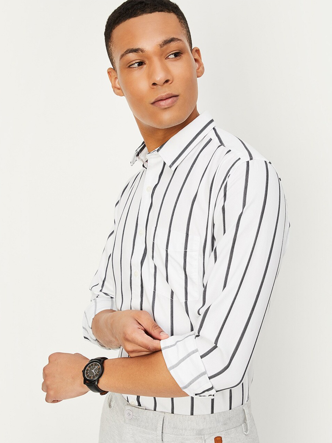 

max Vertical Stripes Cotton Casual Shirt, Black