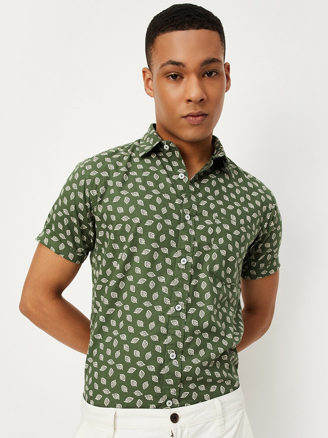 

max Floral Printed Spread Collar Cotton Opaque Casual Shirt, Green