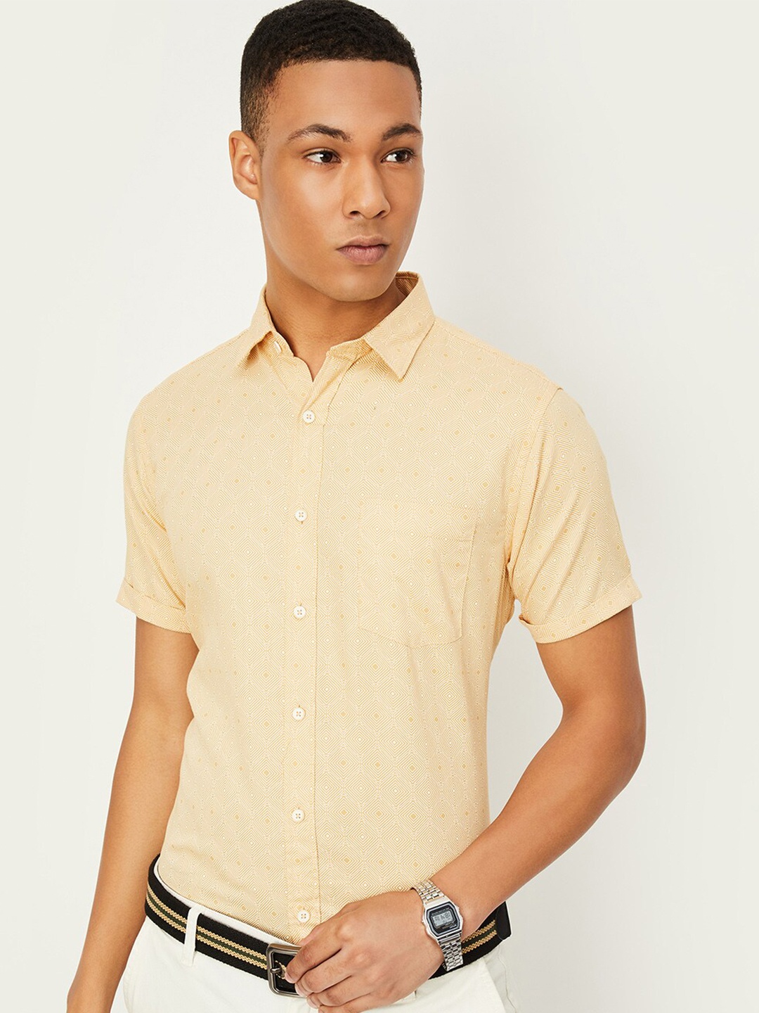 

max Geometric Printed Cotton Opaque Casual Shirt, Yellow