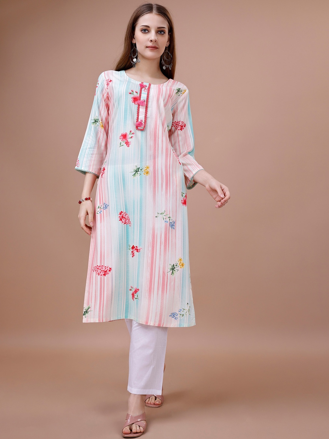 

Ishin Striped Round Neck A-Line Kurta, White