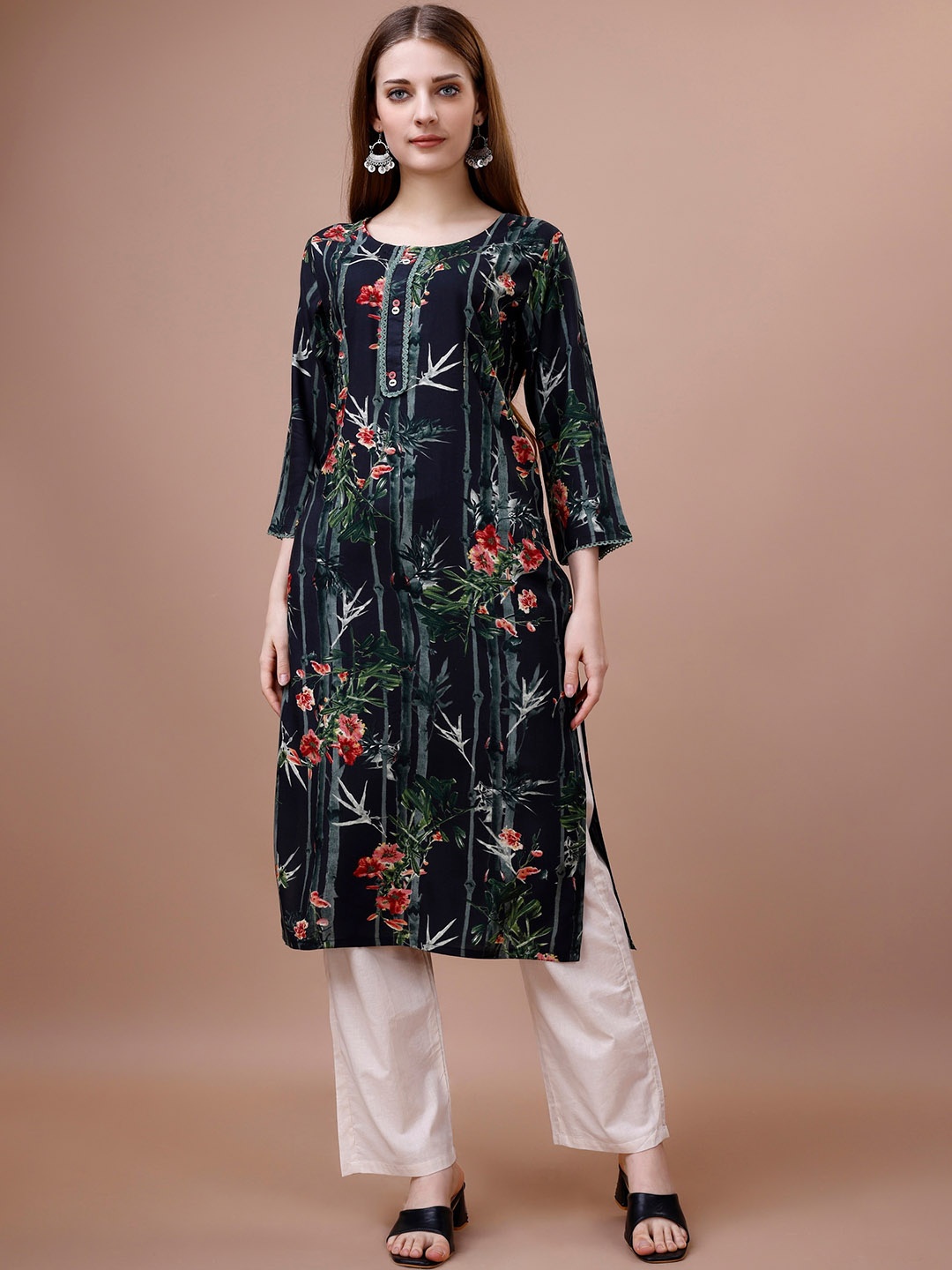 

Ishin Navy Blue Floral Printed Straight Kurta