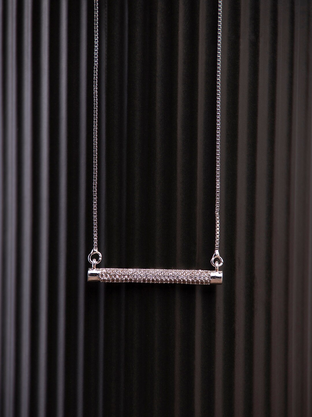 

PRITA BY PRIYAASI Brass Silver-Plated Necklace