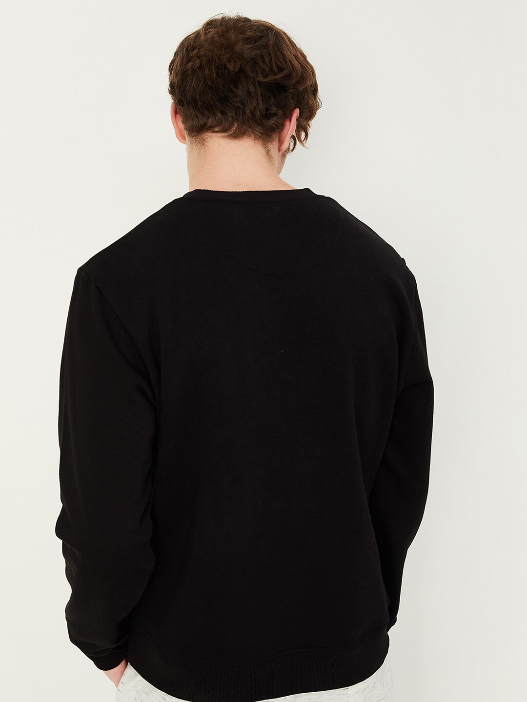 

max Printed Round Neck Sweatshirt, Black