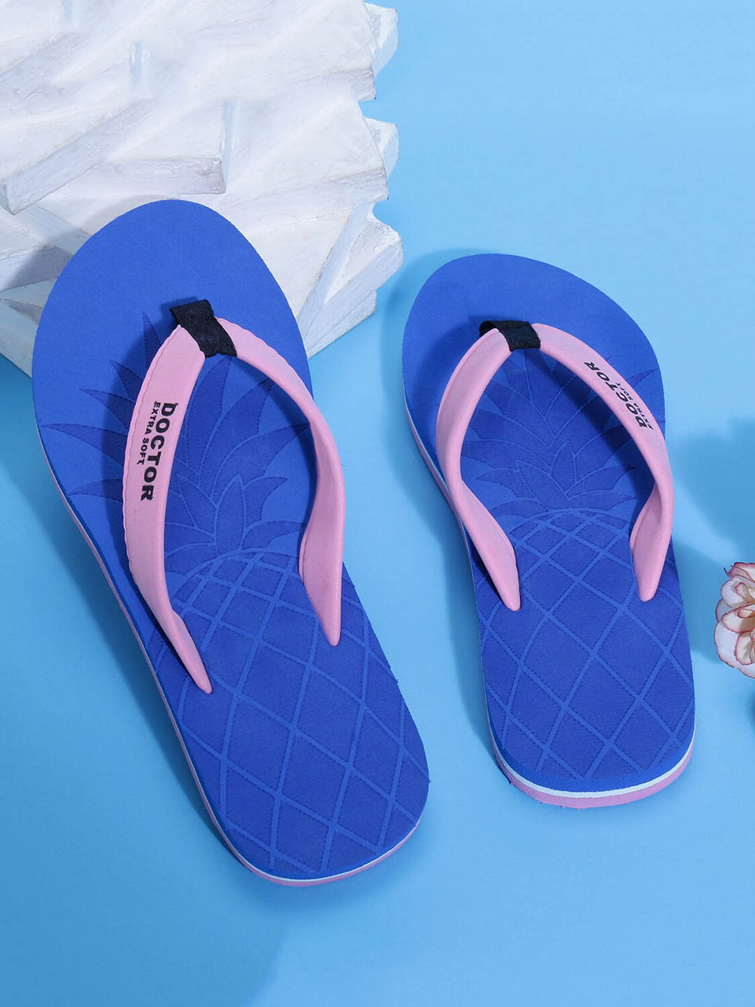 

DOCTOR EXTRA SOFT Women Orthopedic Printed Rubber Thong Flip-Flops, Blue