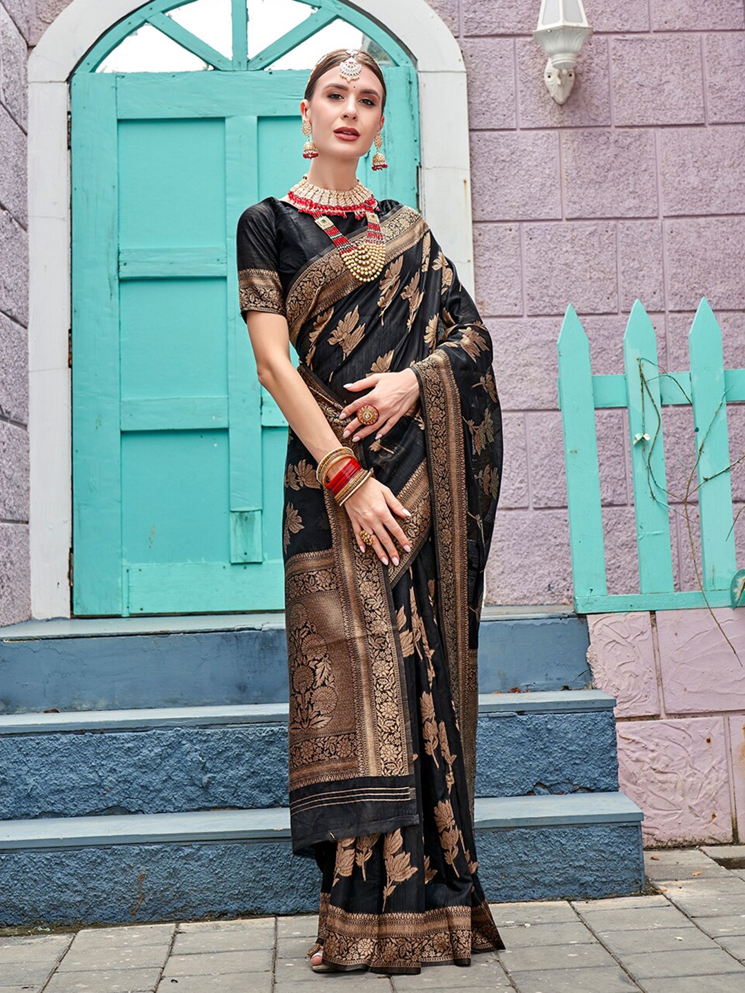 

Anouk Woven Design Zari Banarasi Saree, Black