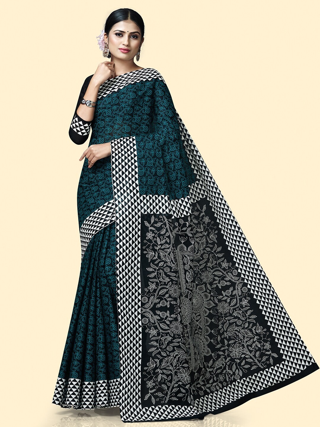 

SHANVIKA Black & Blue Floral Pure Cotton Saree