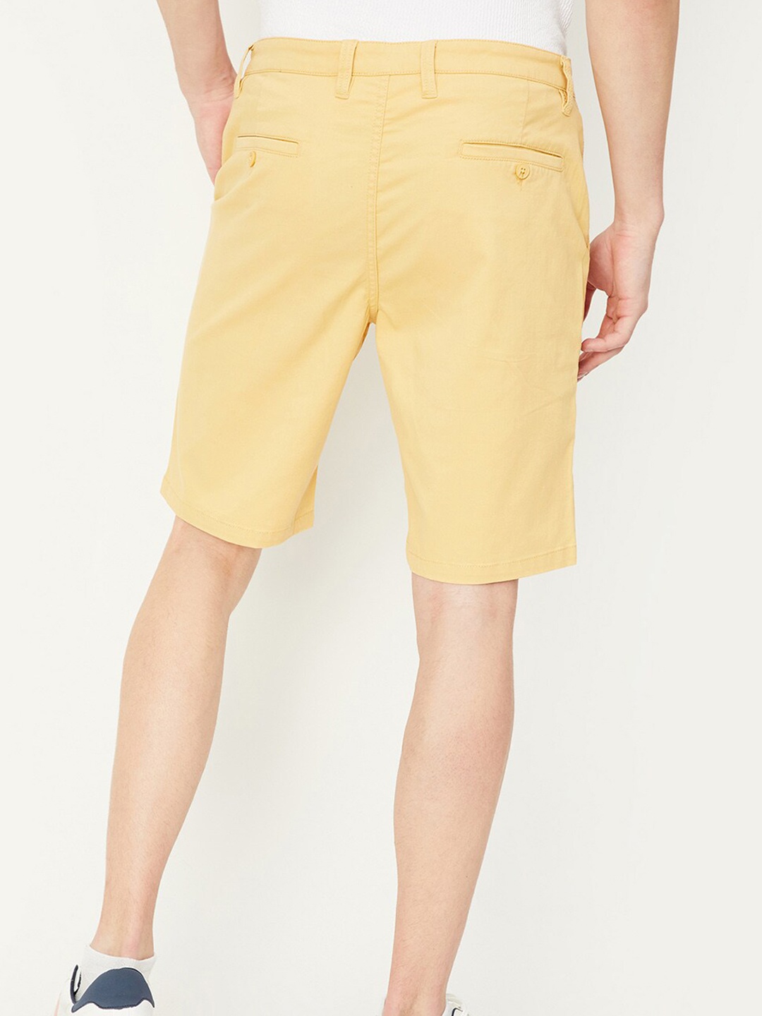 

max Men Regular Fit Mid-Rise Cotton Shorts, Khaki