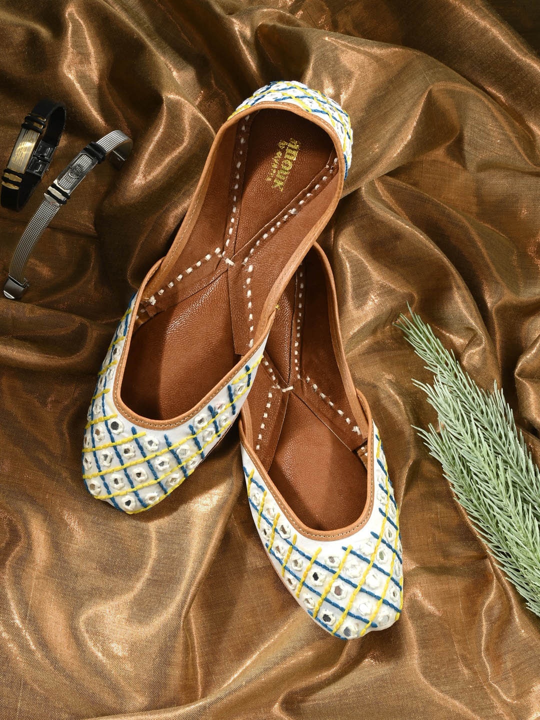 

Anouk White & Yellow Embroidered Round Toe Mojaris
