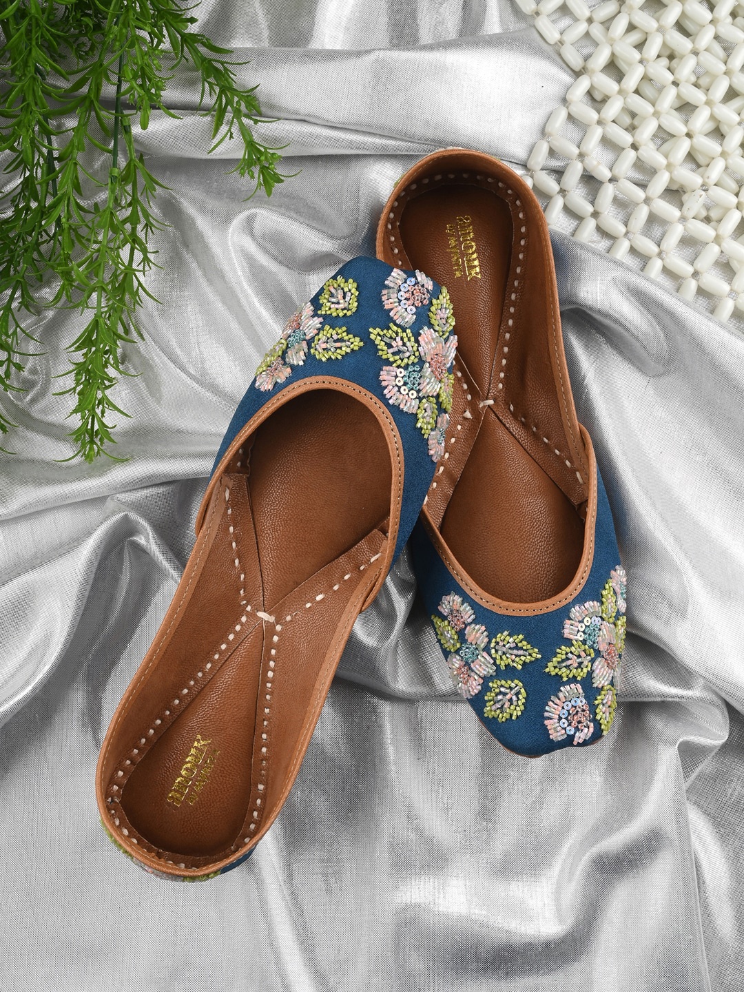 

Anouk Navy Blue & Green Embellished Ethnic Mojaris
