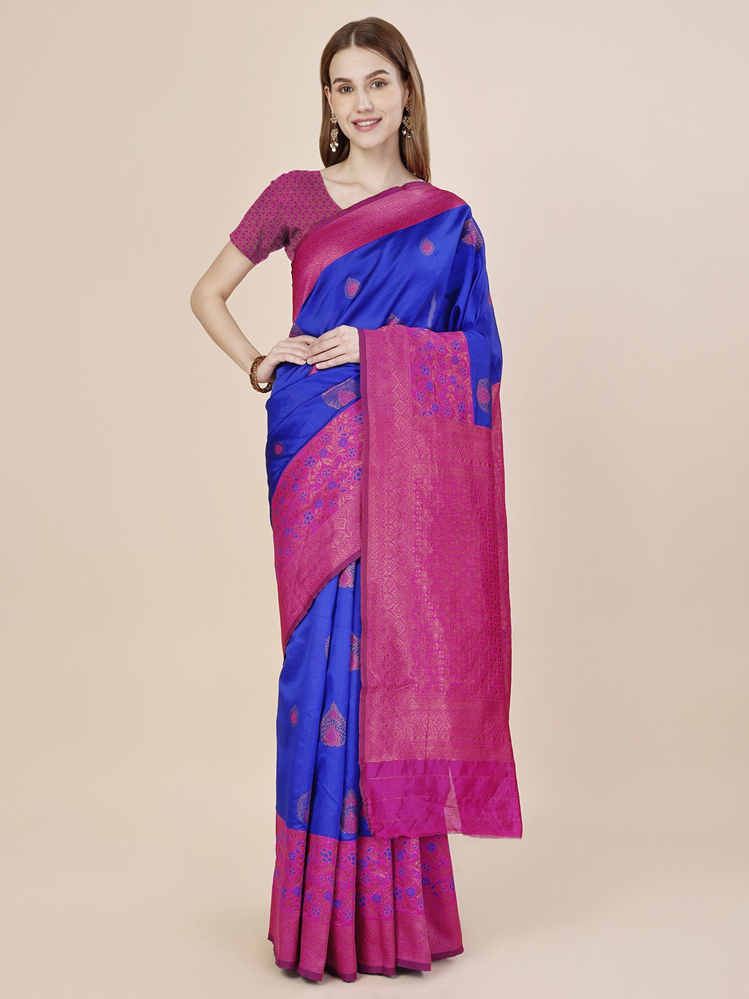 

MAGMINA Ethnic Motifs Woven Design Zari Banarasi Saree, Navy blue