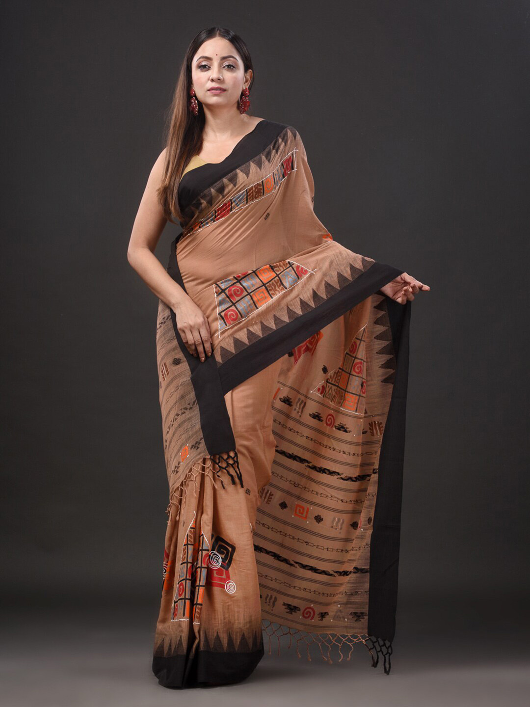 

SAJASAJO Geometric Printed Pure Cotton Saree, Beige