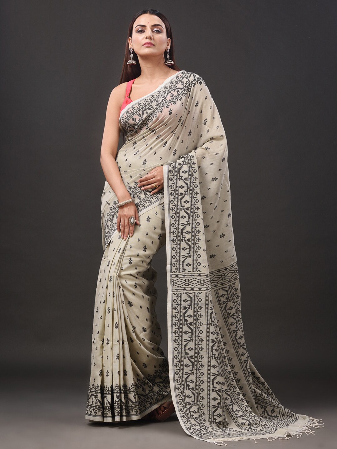 

SAJASAJO Ethnic Motifs Woven Design Pure Cotton Saree, Beige