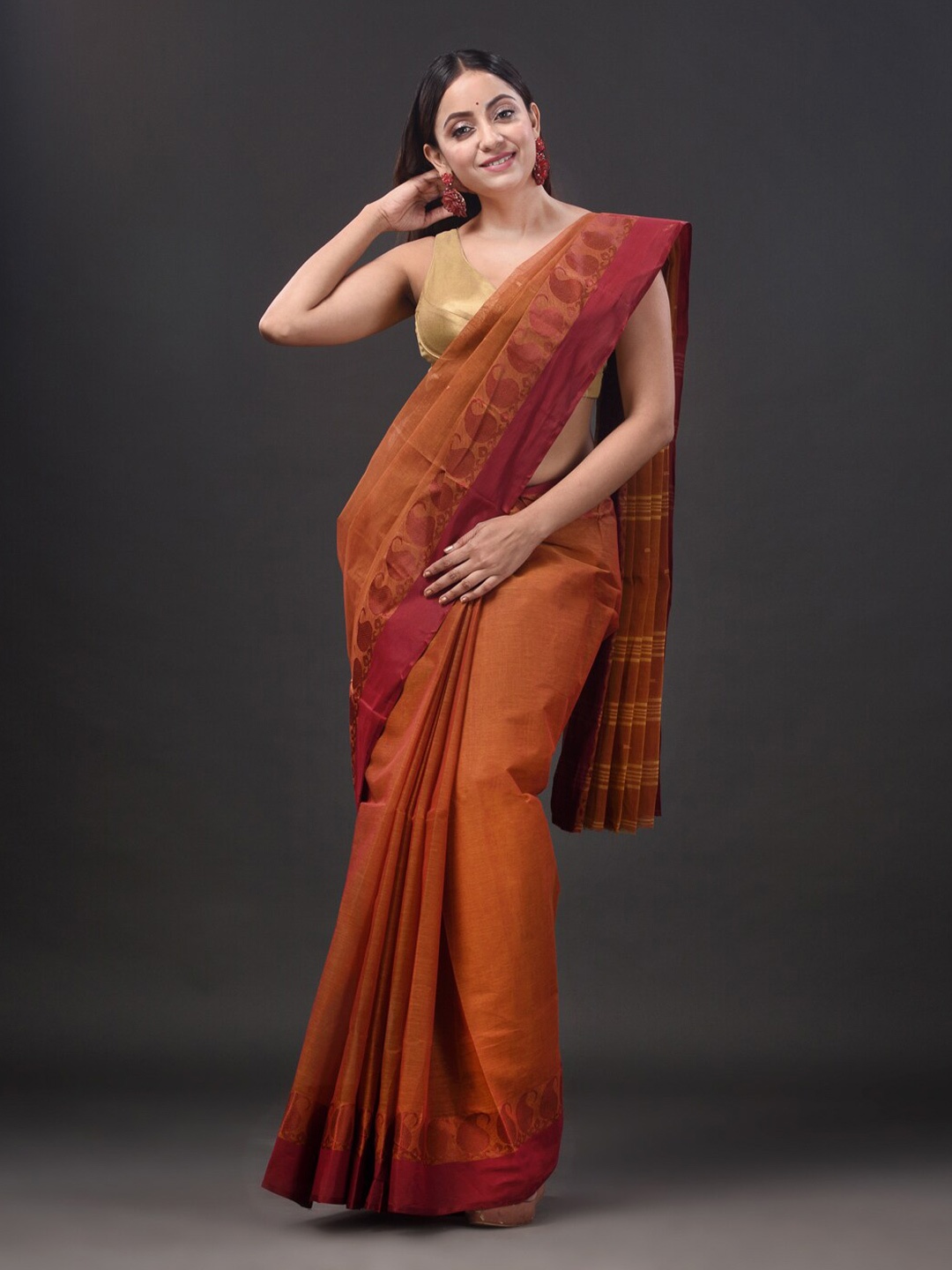 

SAJASAJO Woven Design Zari Pure Cotton Taant Saree, Rust