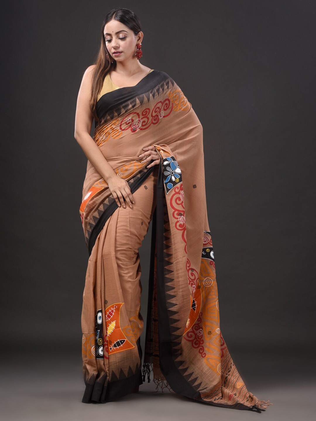 

SAJASAJO Ethnic Motifs Printed Zari Pure Cotton Saree, Beige