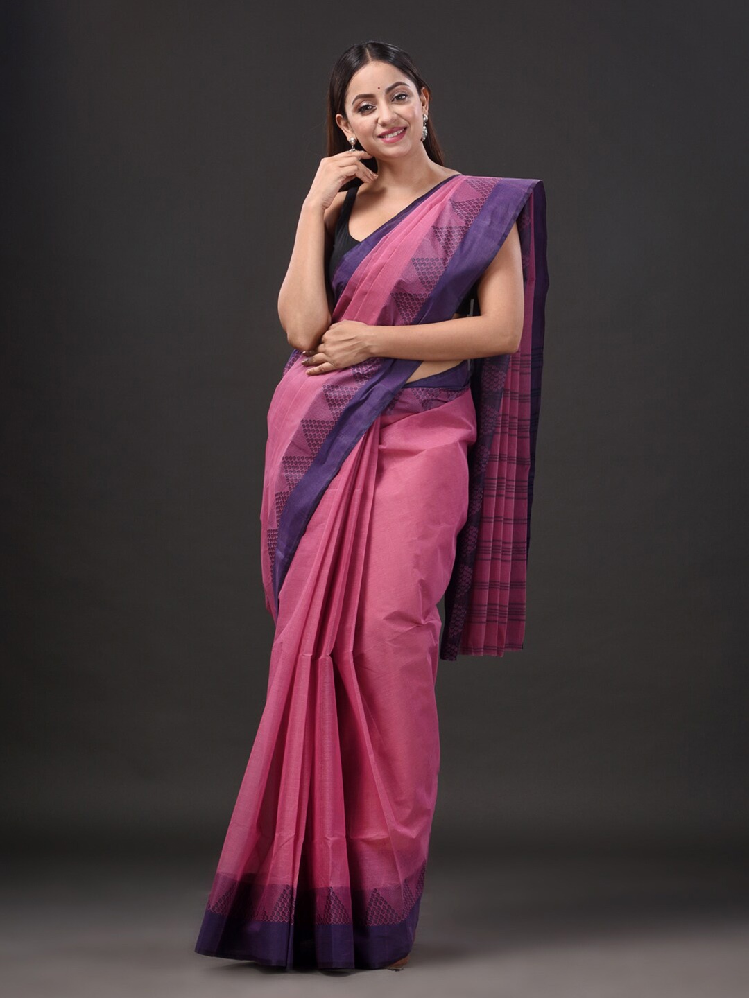 

SAJASAJO Woven Design Pure Cotton Taant Saree, Pink