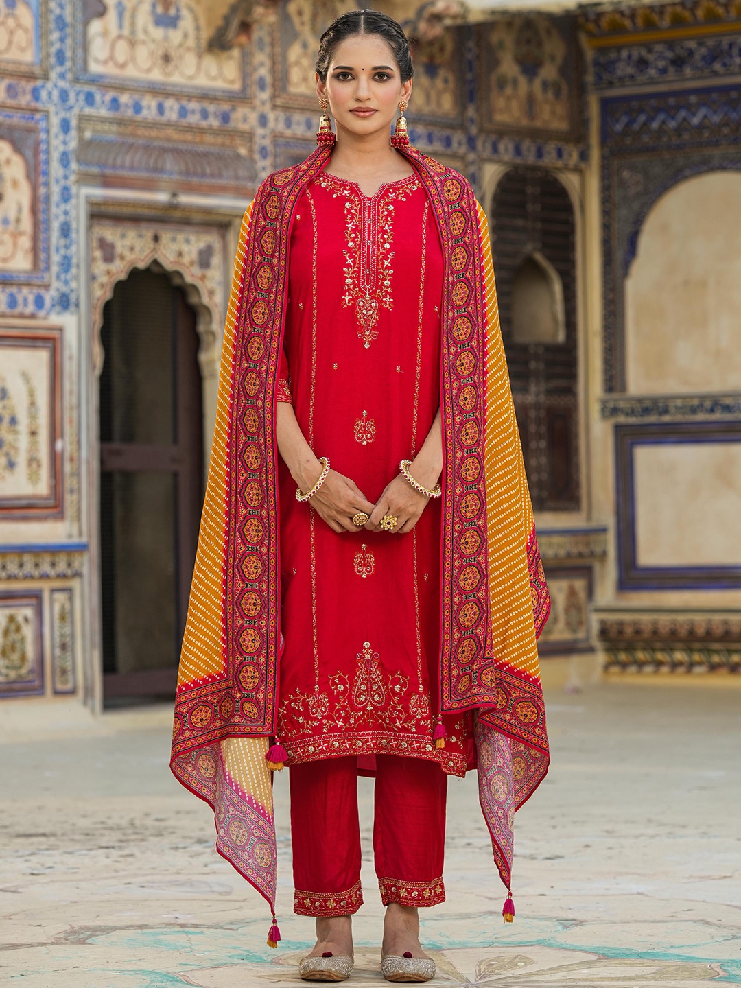 

SCAKHI Ethnic Motifs Embroidered Regular Pure Silk Kurta with Trousers & Dupatta, Red