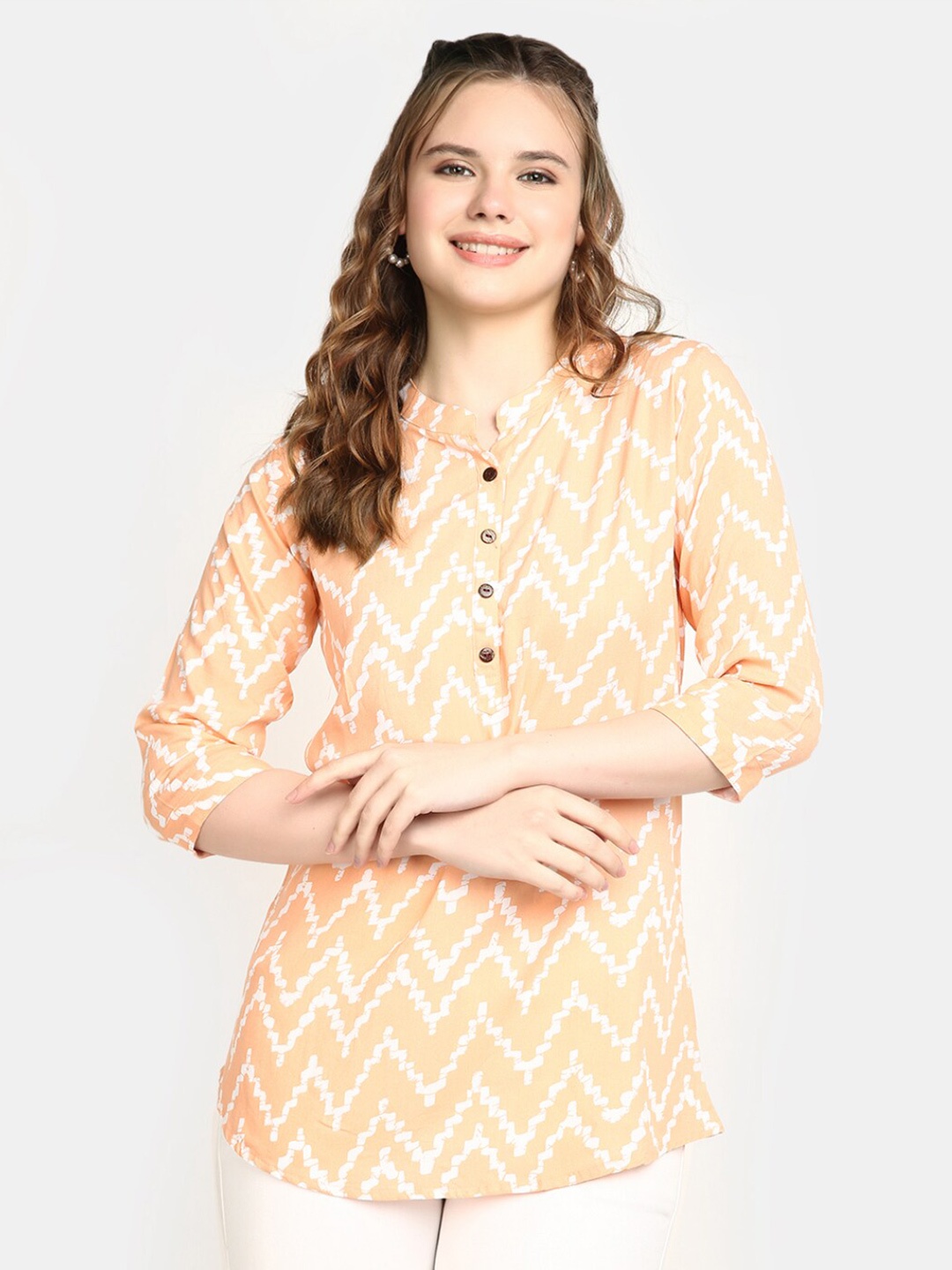 

V-Mart Geometric Printed Mandarin Collar Regular Top, Peach