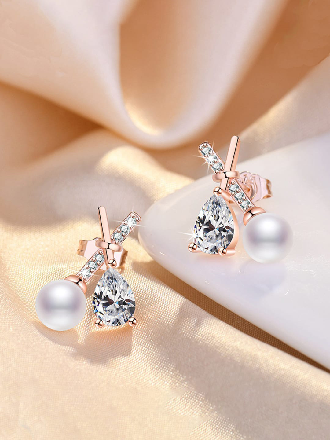 

Jewels Galaxy Rose Gold Contemporary Studs Earrings