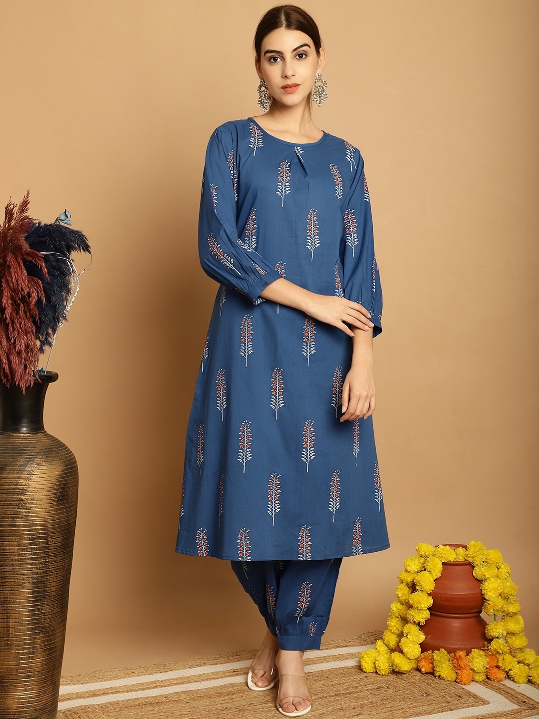 

KALINI Floral Printed Pure Cotton Kurta With Harem Pants, Blue