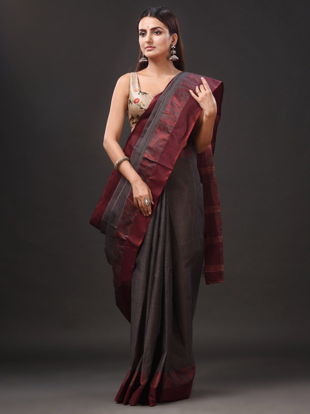 

Mitera Grey Pure Cotton Taant Saree