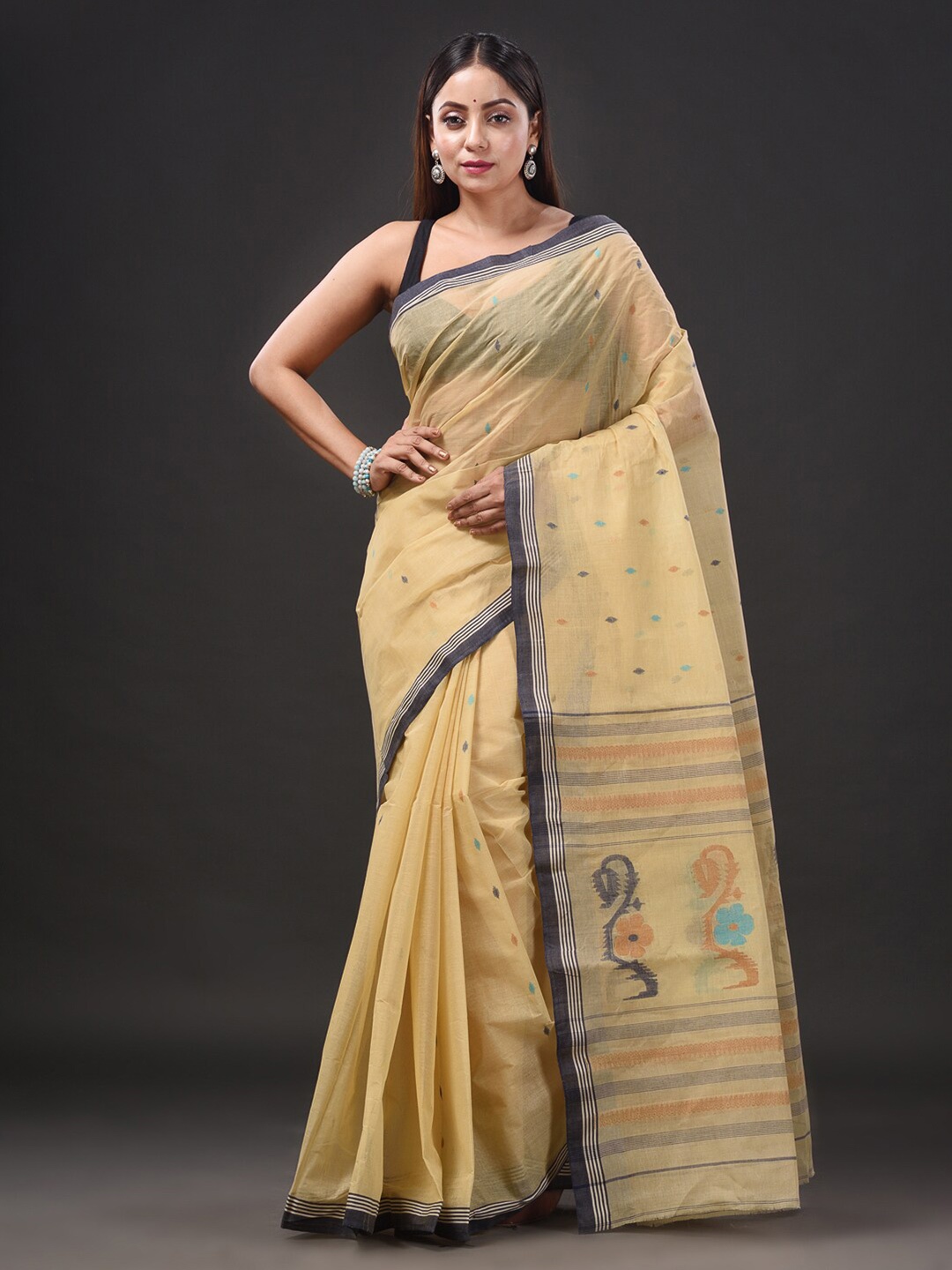 

Mitera Beige & Grey Ethnic Motifs Woven Design Pure Cotton Saree