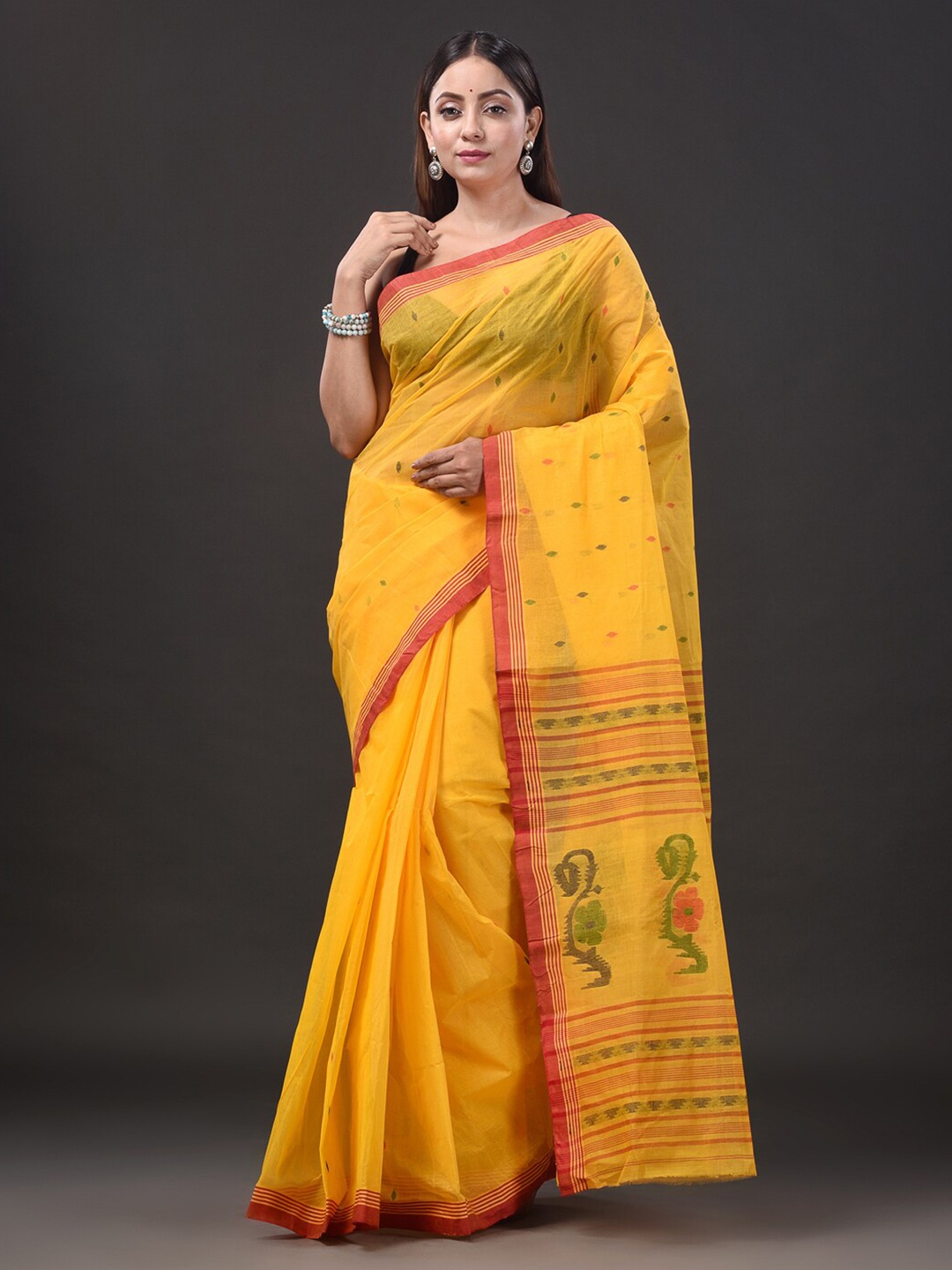 

Mitera Floral Woven Design Pure Cotton Saree, Yellow