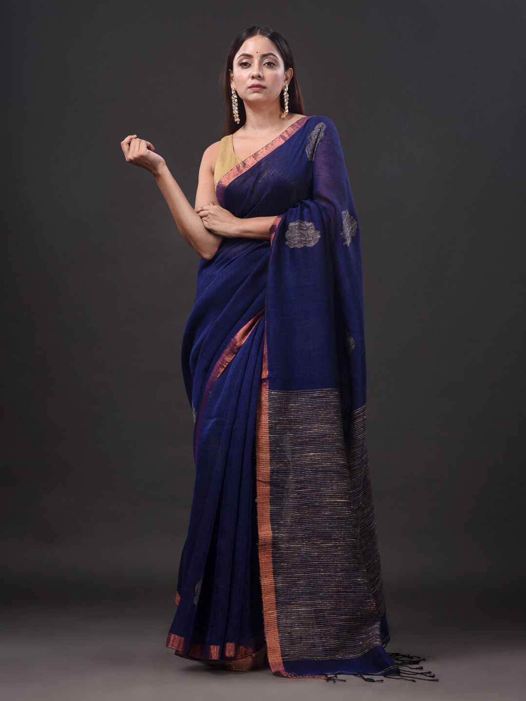 

Mitera Blue & Copper-Toned Ethnic Motifs Woven Design Zari Pure Linen Saree