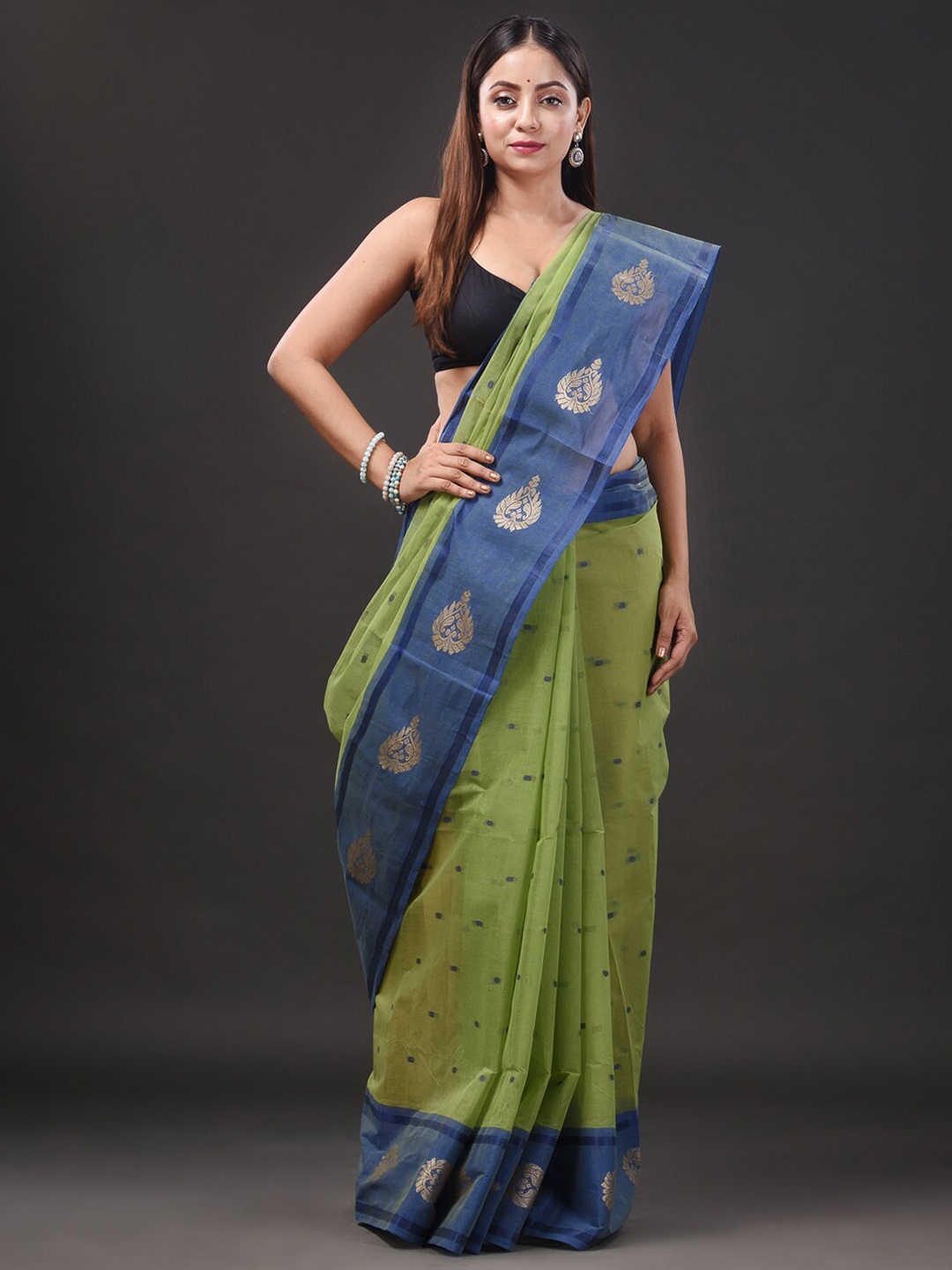 

Mitera Ethnic Motifs Pure Cotton Taant Saree, Green