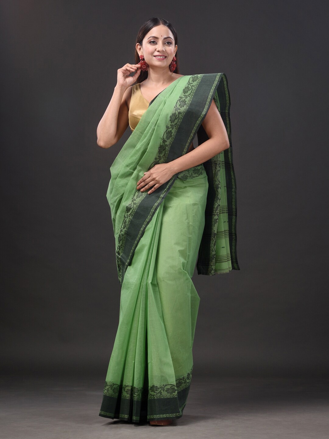 

Mitera Green Pure Cotton Taant Saree