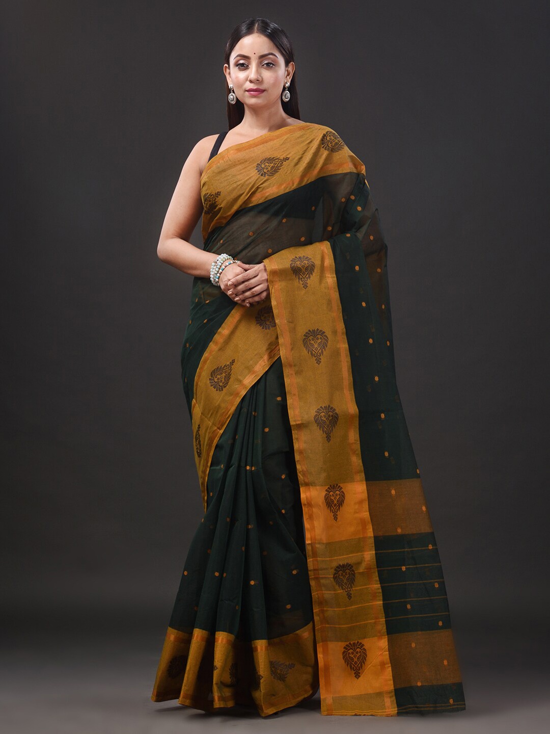 

Mitera Woven Design Pure Cotton Taant Saree, Green