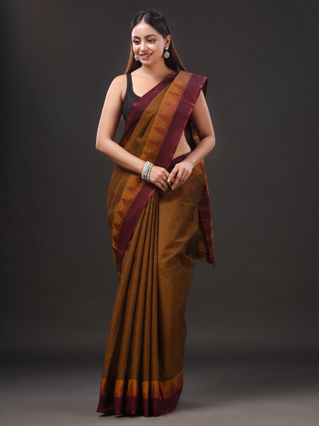

Mitera Woven Design Pure Cotton Taant Saree, Rust