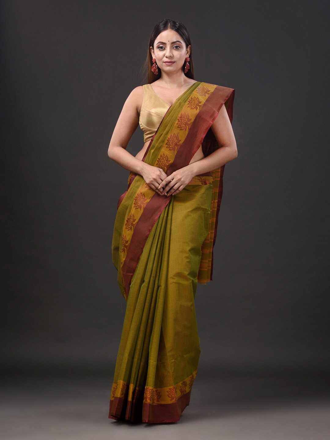 

Mitera Green & Maroon Woven Design Pure Cotton Taant Saree