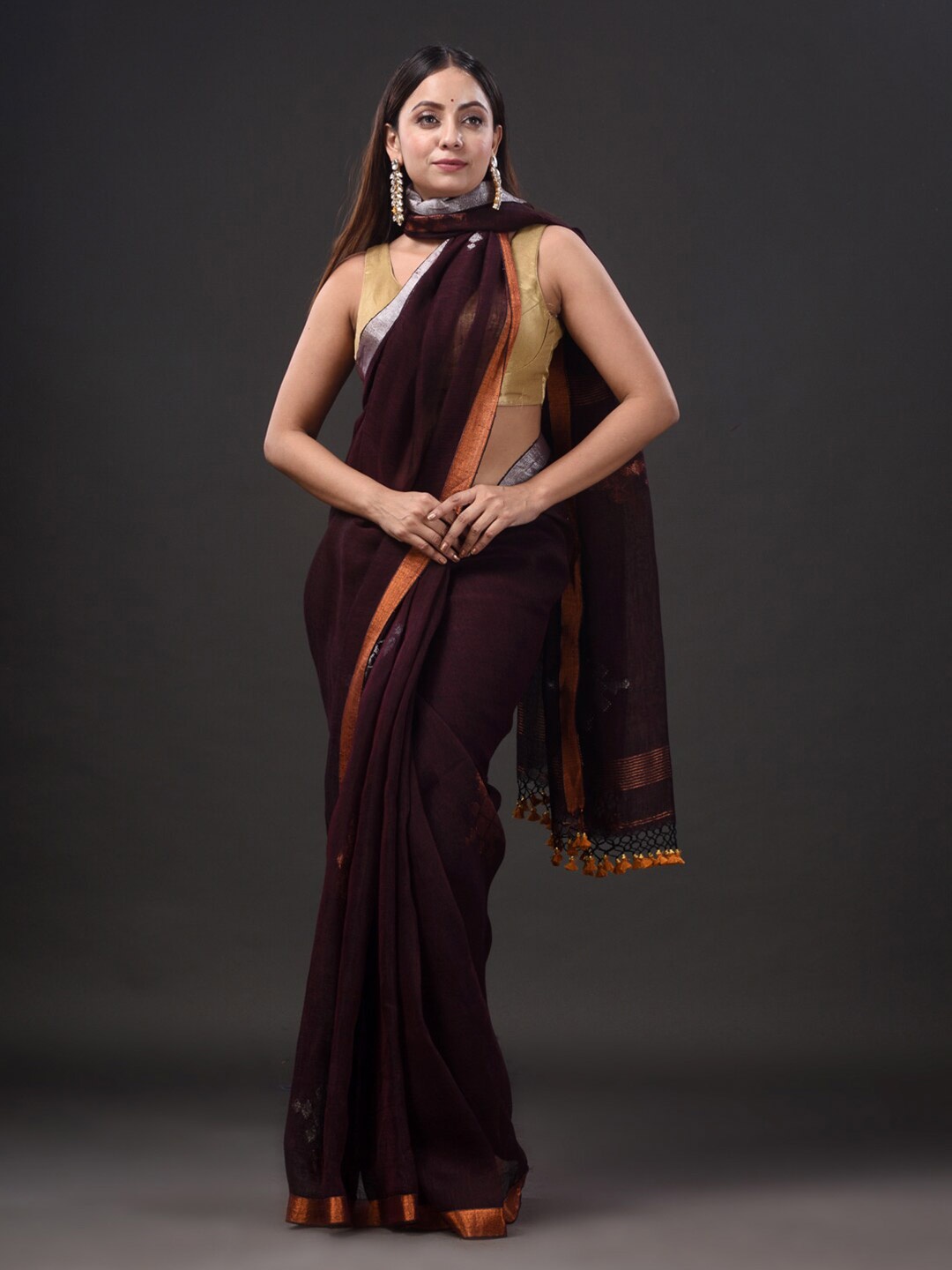 

Mitera Geometric Woven Design Zari Detailed Pure Linen Saree, Brown
