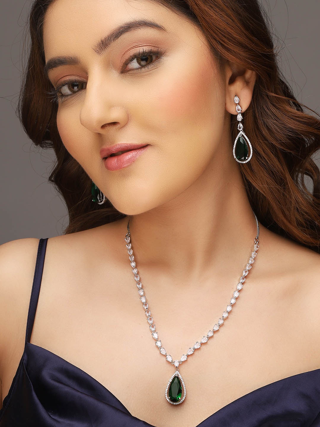 

AQUASTREET Silver-Plated AD Stone-Studded Tear Drop Shaped Jewellery Set