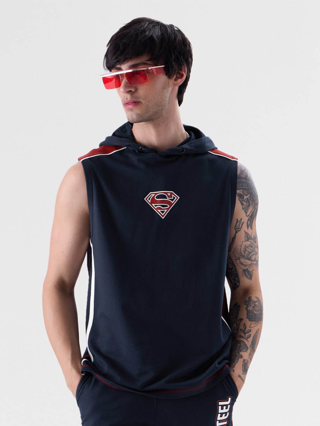 

The Souled Store Superhero Superman Graphic Printed Hooded Oversized Pure Cotton T-Shirt, Navy blue